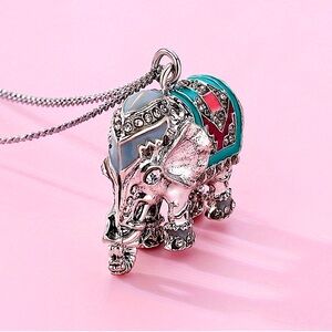 Silver-Plated Elephant Charm Necklace Symbol Strength Wisdom Rhinestone